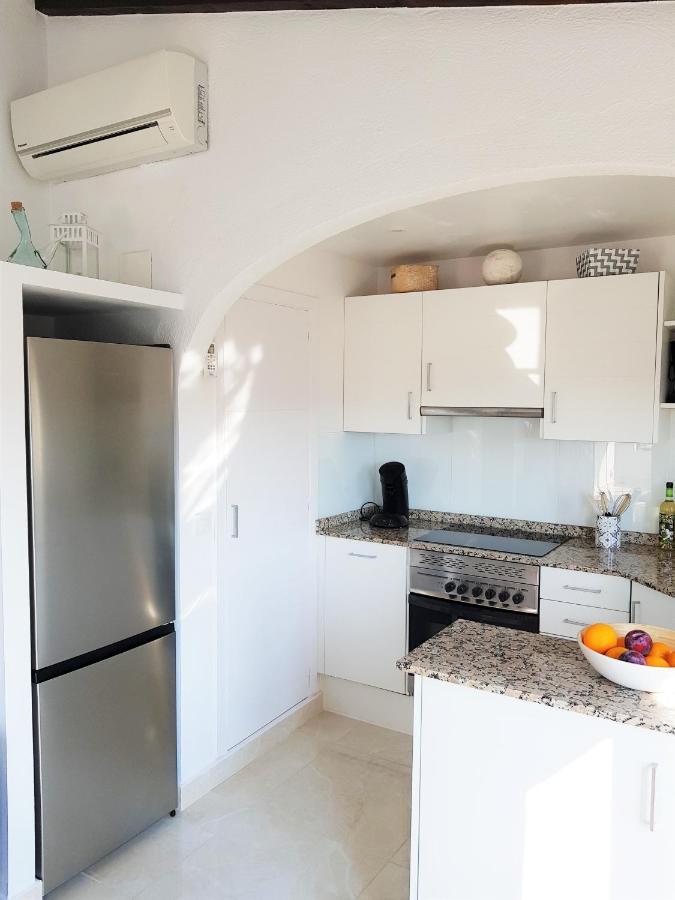 Neu Renovierte Villa Mit Privatem Pool Fusslaeufig Zum Meer Benissa Exteriér fotografie